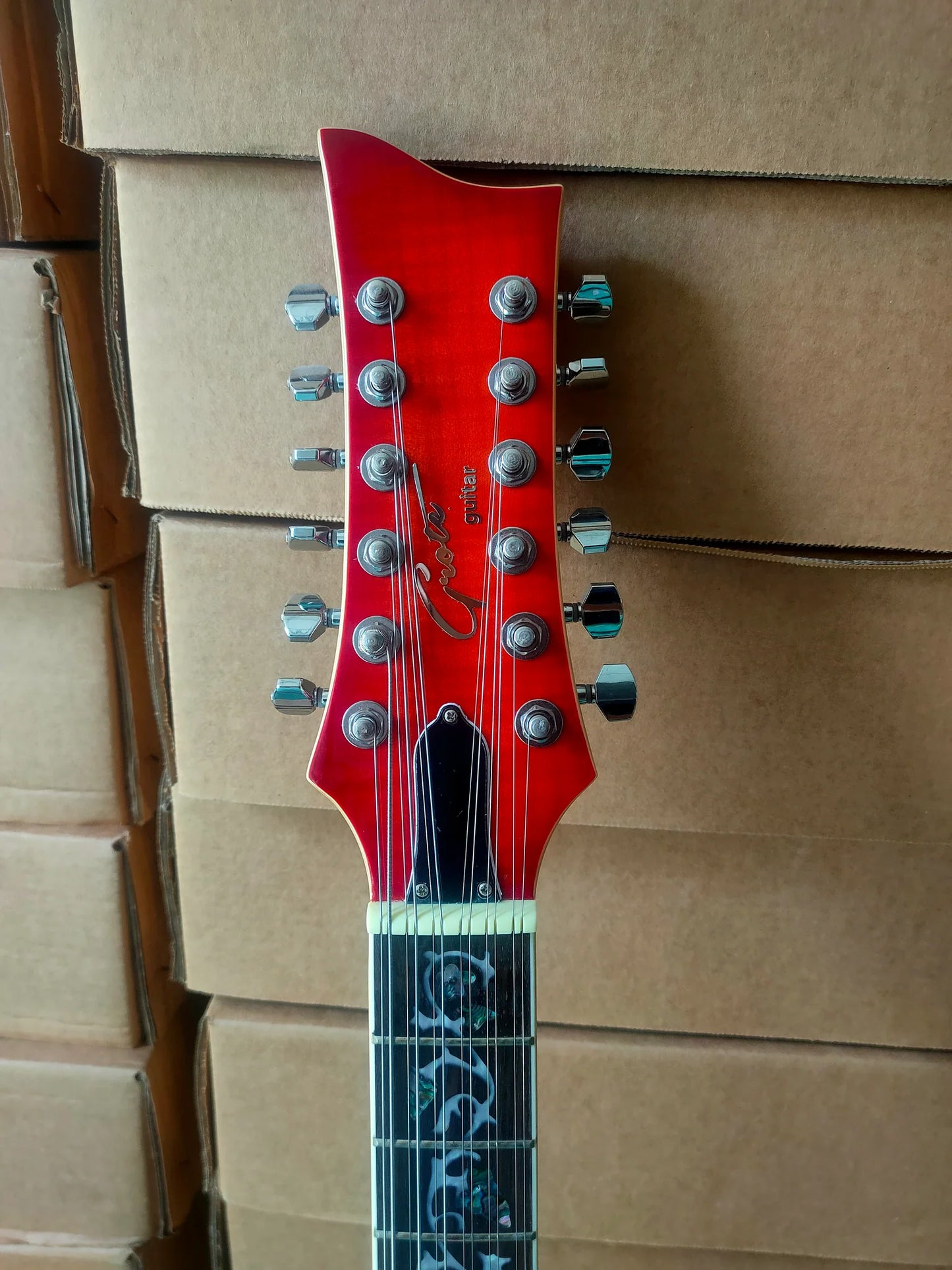 GROTE 12 STRING ELECTRIC GUITAR SEMI-HOLLOW BODY WITH MAPLE VENEER